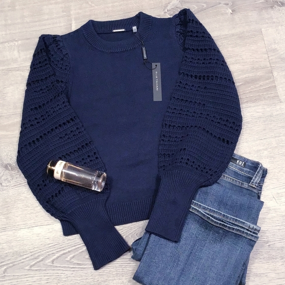ELIE TAHARI Sophisticated Chic Navy Blue Sweater Top - Picture 6 of 10